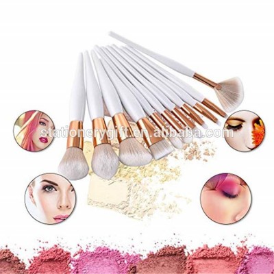 Factory High Quality brand name makeup brush with makeup brush cleaner